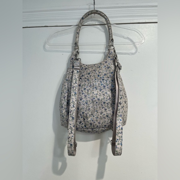 American Leather Co. White Floral Leather 2-1 Backpack Bag - Picture 4 of 11